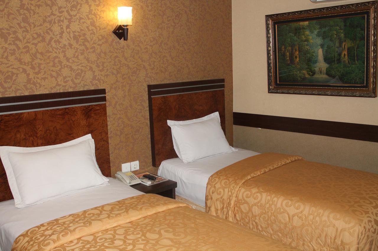 Hotel Menara Lexus Medan Eksteriør bilde